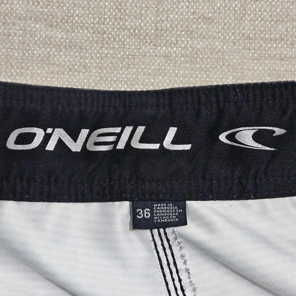 ONeill Mens Plaid Board Shorts Black White Blue Cargo Pocket Size 36‎ 14106702